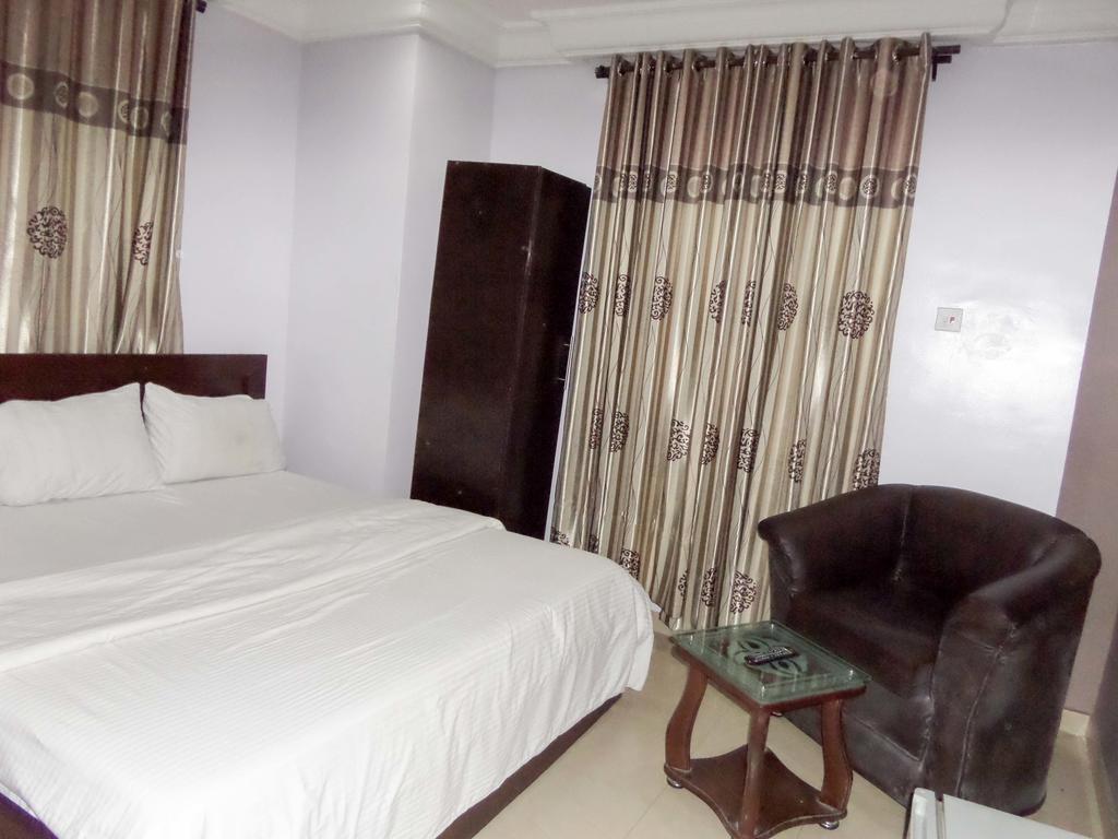 Ghatview Hotel ラゴス エクステリア 写真